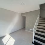 Sobrado com 2 dormitórios à venda, 57 m² por R$ 320.000,00 - Vila Antártica - Praia Grande/SP