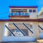 Sobrado para venda com 3 quartos, 179m²