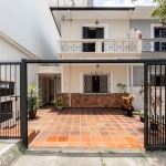 Casa tipo para venda com 2 quartos, 165m²