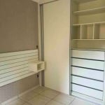 Apartamento com 2 dormitórios à venda, 51 m² por R$ 225.000,00 - Loteamento Rei de Ouro - Itatiba/SP