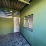 Casa para alugar em Duque de Caxias, Saracuruna, com 1 quarto, com 32 m²