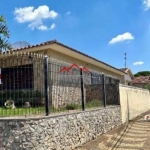 Casa de esquina à venda com 3 dormitórios