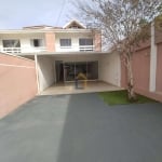 Casa com 3 quartos para alugar na Rua Edinei de Lima Godoy, 298, Pineville, Pinhais