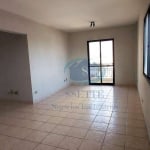 Apartamento a venda com 3 dormitórios, sendo uma suíte, com 2 vagas, no Moinho Velho