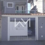 **LINDO SOBRADO À VENDA NO JARDIM CITY - 3 QUARTOS, SENDO 1 SUÍTE, COM 4 VAGAS DE GARAGEM**  -  Gua