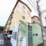 Ótimo Apartamento com excelente localidade para locação com 2 dormitórios, 1 banheiro, 50m² Parque