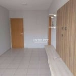 Apartamento no bairro Roosevelt com dois quartos e banheiro social.