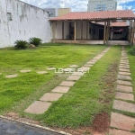 Casa com 3 dormitórios à venda, 227 m² por R$ 630.000,00 - Aparecida - Uberlândia/MG