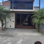 Casa com 3 dormitórios à venda, 220 m² por R$ 750.000 - Residencial Colinas - Mogi das Cruzes/SP