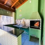 Casa à venda no JD. MARIA CELINA com 03 dormitórios sendo 01 suíte, sala, cozinha, área gourmet e 0