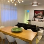 Apartamento na avenida da praia - orla de Santos - 110m²