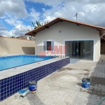 Casa com Piscina no Jardim Suarão