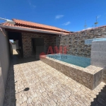 Casa com piscina, 2 dormitórios