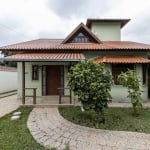 Casa com 4 quartos em Santa Felicidade de 275 m²