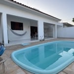 Casa reformada com piscina