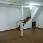 Casa para Alugar nos Fundos – 1 Dormitório com Suíte e Quintal Privativo