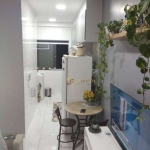 Apartamento com 2 dormitórios à venda, 49 m² por R$ 255.000 - Parada XV de Novembro