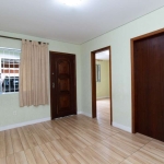 Confortável casa tipo para venda com 3 quartos, sendo 1 suíte, 127m²