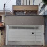 Elegante sobrado para venda com 4 quartos, sendo 4 suítes, 200m²