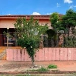 Casa com 4 dormitórios à venda, 149 m² por R$ 530.000,00 - Centro - Londrina/PR