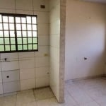 Casa com 1 quarto para alugar, 50 m² por R$ 800/mês - Jardim Alto do Cafezal - Zona Sul de Londrina/PR