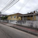 Terreno à venda, no Bairro Fazenda Santo Antônio, São José-SC, com 3 quartos, sendo 1 suíte, com 1 vaga