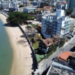 Cobertura à venda, no Bairro Coqueiros, Florianópolis-SC, com 4 quartos, sendo 4 suítes, com 3 vagas