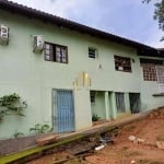 Casa à venda, no Bairro Carvoeira, Florianópolis-SC, com 4 quartos, sendo 1 suíte, com 2 vagas