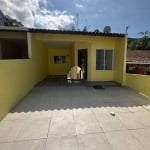 Casa à venda, no Bairro Potecas, São José-SC, com 2 quartos, sendo , com 2 vagas