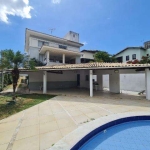 Casa para Venda em Lauro de Freitas, Vilas Do Atlântico, 6 dormitórios, 2 suítes, 5 banheiros, 4 vagas