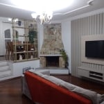 Linda casa na Vila Suissa de 220m² , terreno de 500m²