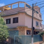 Imperdível casa comercial à venda em Caçapava-SP, Vila Resende: 3 quartos, 3 suítes, 3 salas, 5 banheiros, 2 vagas, 261m².