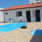 Casa à venda com 3 quartos 1 suíte, 182m² em Barra do Aririú Palhoça