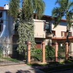 Casa com 6 quartos à venda na Rua Genny Zachia Stephanou, 115, Ipanema, Porto Alegre