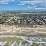 Casa em Condominio 4 dormitorios à venda no Bairro Atlantida - 1 vaga de garagem