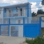 Sobrado com 190 m² no Guaíra, 3 quartos, amplo terreno, garagem p/ 3 ou + carros