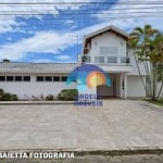 Casa com 4 quartos à venda, 306 m² - Jardim Três Marias - Peruíbe/SP