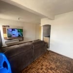 Apartamento a venda com 2 quartos no Pinheirinho - R$199.900,00