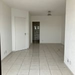 APARTAMENTO COM VARANDA