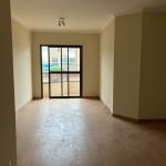 APARTAMENTO COM VARANDA