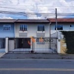 Sobrado com 3 Quartos sendo 1 Suíte à venda, 153 m² por R$ 690.000 - Uberaba - Curitiba/PR