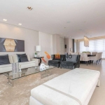 Apartamento Andar Alto 4 Suítes 5 Vagas no Batel
