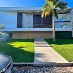 Belíssima Casa à Venda Condomínio Mansões na Barra da Tijuca  de 1485m² com 5 Suítes Área de Lazer com Piscina e Varanda Gourmet 5 Vagas de Garagem