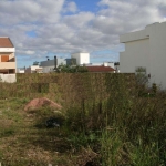 Terreno muito bom no loteamento Caminho Do Sol, plano e pronto para construir, medindo 8x32, totalizando 256 m². Agende sua visita e venha fazer um bom negócio!