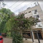 APARTAMENTO JK com 27 m² privativos bem distribuídos - de frente.  Sala / dormitório com possibilidade de divisão, banheiro social com box  de vidro temperado e ventilação natural,  ampla cozinha e ár