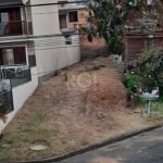 Ótimo terreno no bairro Jardim Vila Nova, medindo 185 m² (6,25 m X 27,64 m) em excelente localização em rua sem saída com uma vizinhança já constituída e calma.&lt;BR&gt;  &lt;BR&gt;Aceita financiamen