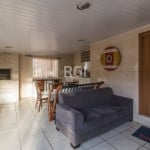 Apartamento 3 quartos, 2 vagas de garagem escrituradas, 76m² reformado no bairro Jd Planalto em porto alegre.&lt;BR&gt;Prédio com condomínio baixo  living 03 ambientes com churrasqueira , Junker, Cozi