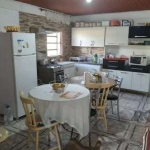 Venda duas casas de alvenaria, no Bairro Lomba do Pinheiro, &lt;BR&gt;com dois dormitórios cada, sala, cozinha, banheiro, com uma &lt;BR&gt;vaga, terreno grande 15x25.