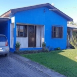 Vendo casa de dois dormitórios, sala, cozinha, um banheiro amplo, pátio de frente e fundos, portão eletrônico, possui poço artesiano, garagem para dois carros e sem risco de Alagamento.