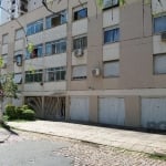 Apartamento localizado no bairro Passo D'Areia, com 78m² no 4º andar. Imóvel com 3 dormitórios, sala de estar/jantar, cozinha, banheiro social, área de serviço e pisos em cerâmica. Imóvel com posição 